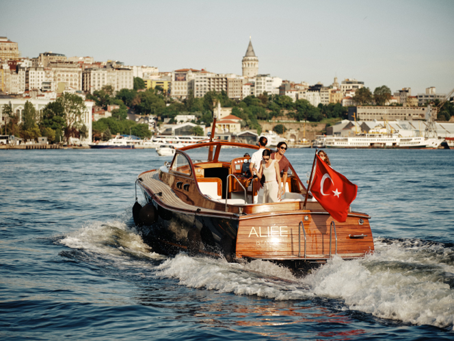 A Curated Way to Discover Istanbul